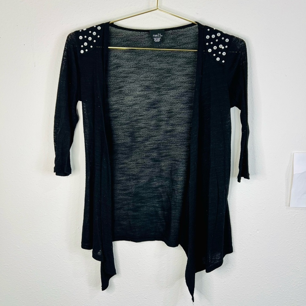 Rue21 Women's Black Open Front Cardigan Small Studded Shoulder Lightweight